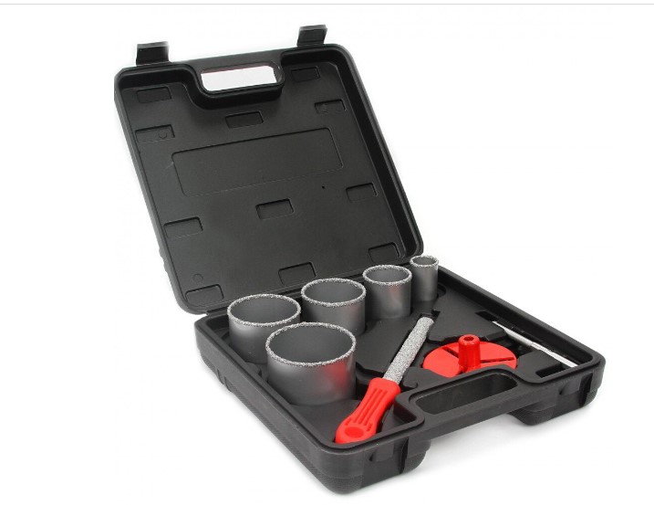 БОРКОРОНИ В КУФАР