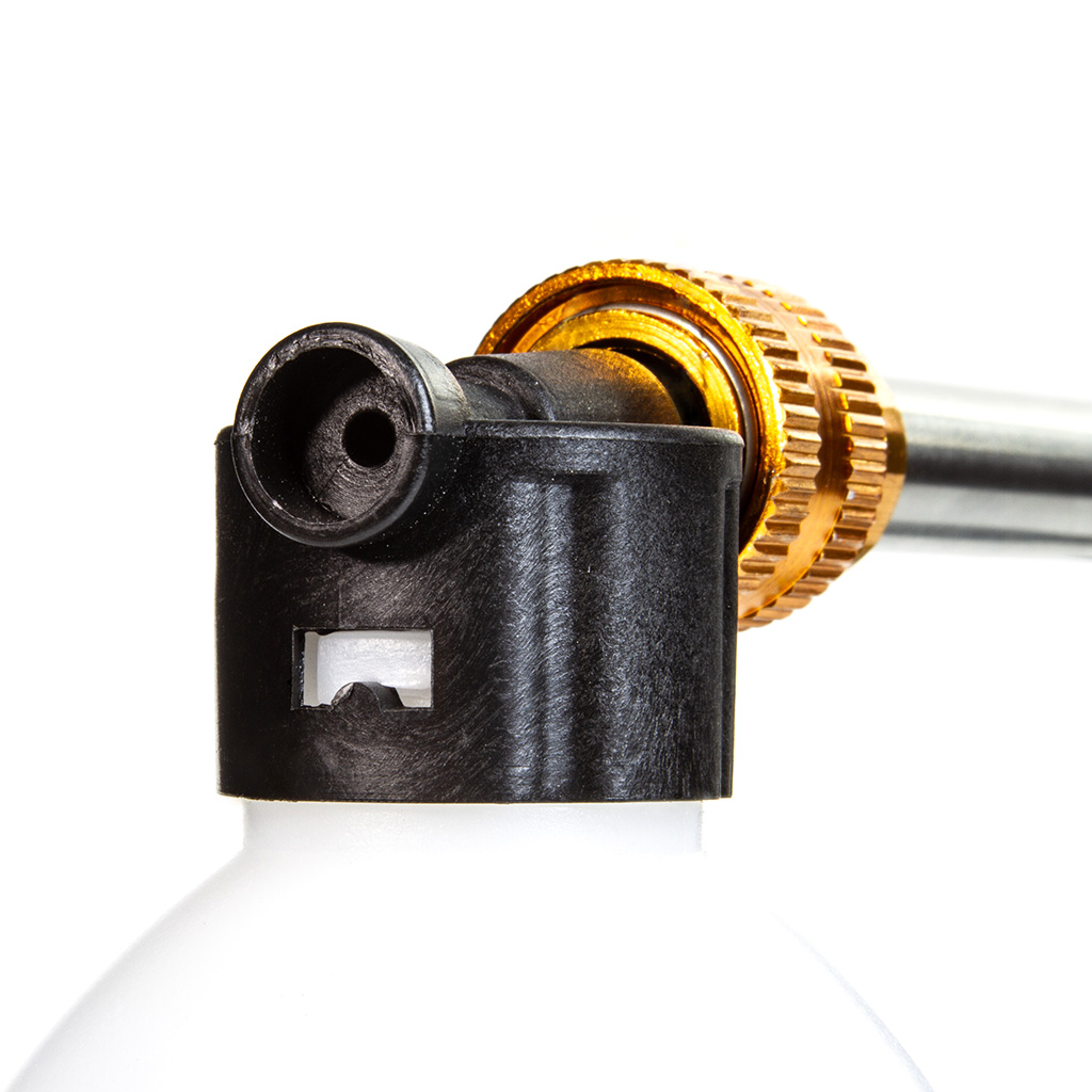 akumulatorna-vodostruyka-s-dve-baterii-mp