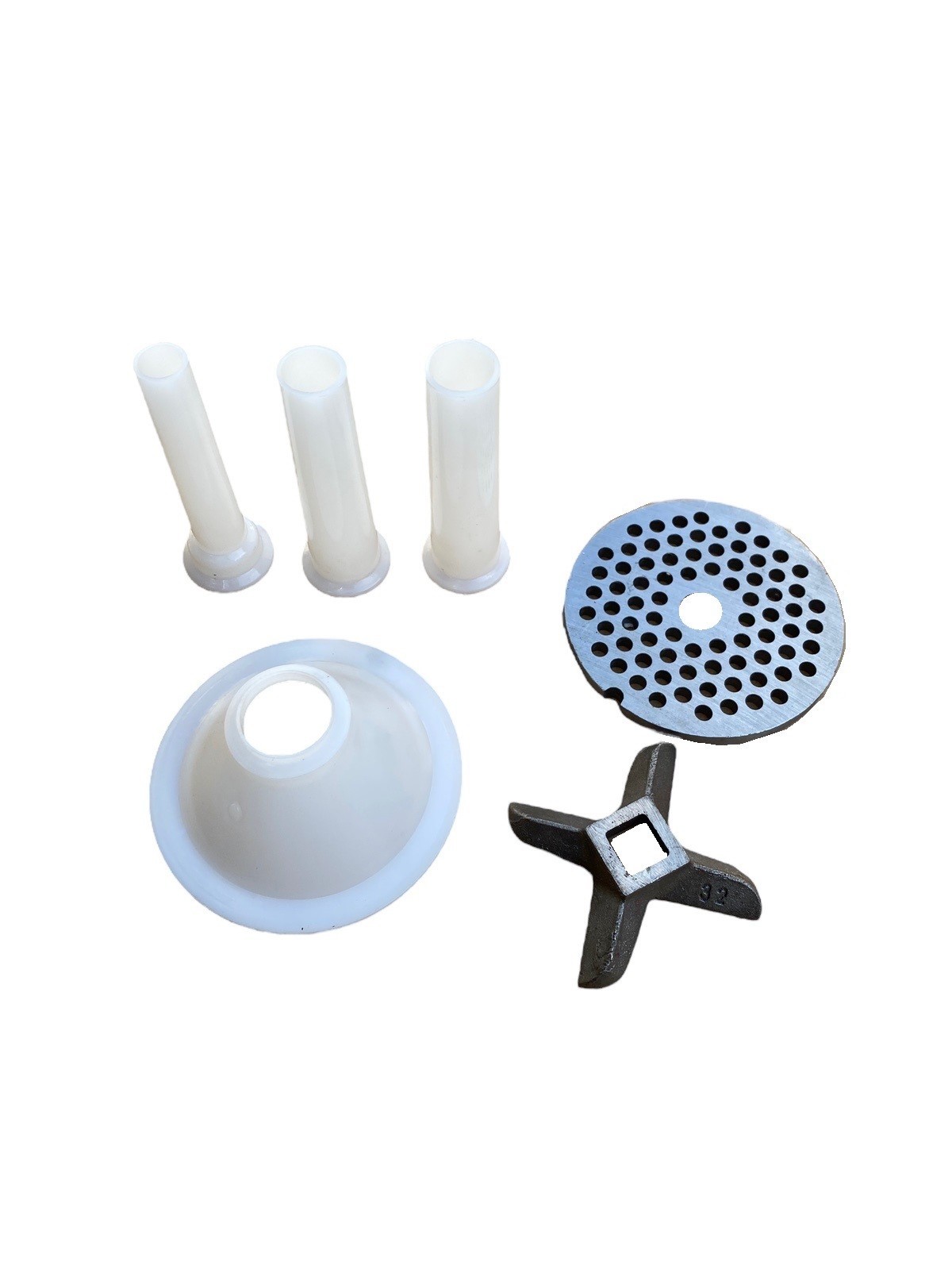 mesomelachka-chugunena-s-elektromotor-i-metalna-funiya-3