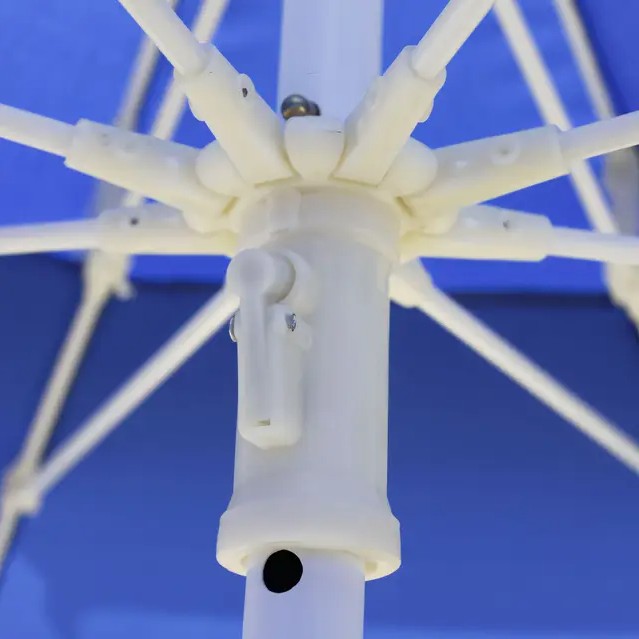 plazhen-gradinski-chadur-s-dvoen-tavan-protiv-viatur-2