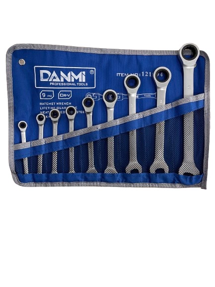 zvezdogaechni-klyuchove-s-treschotka-6-22mm