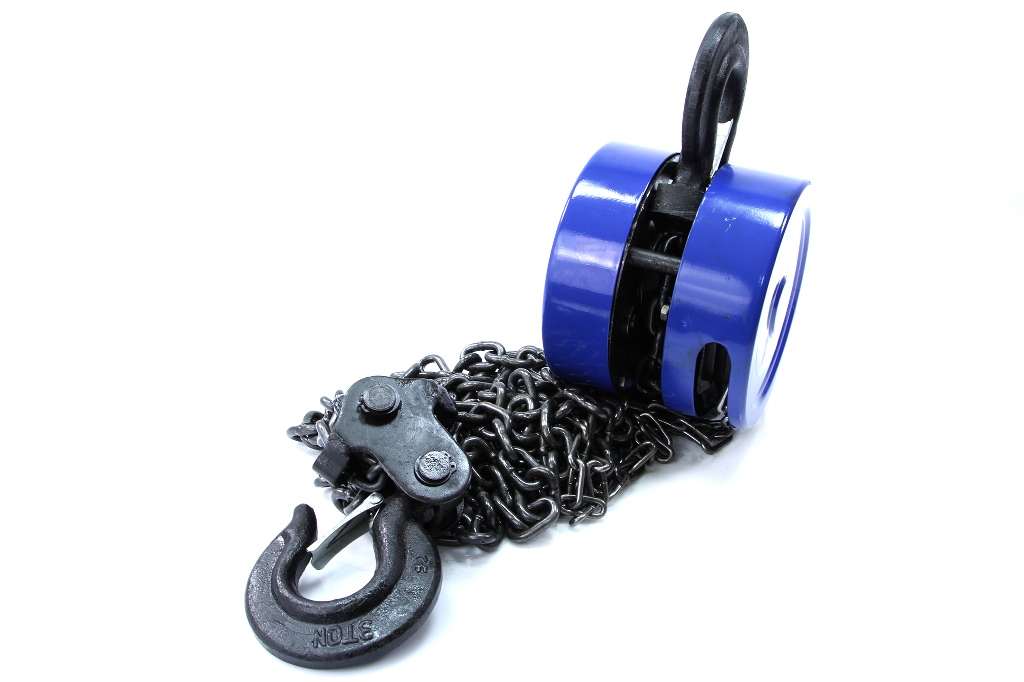 rachna-verizhna-lebedka-3000-kg-2.5-metra-4