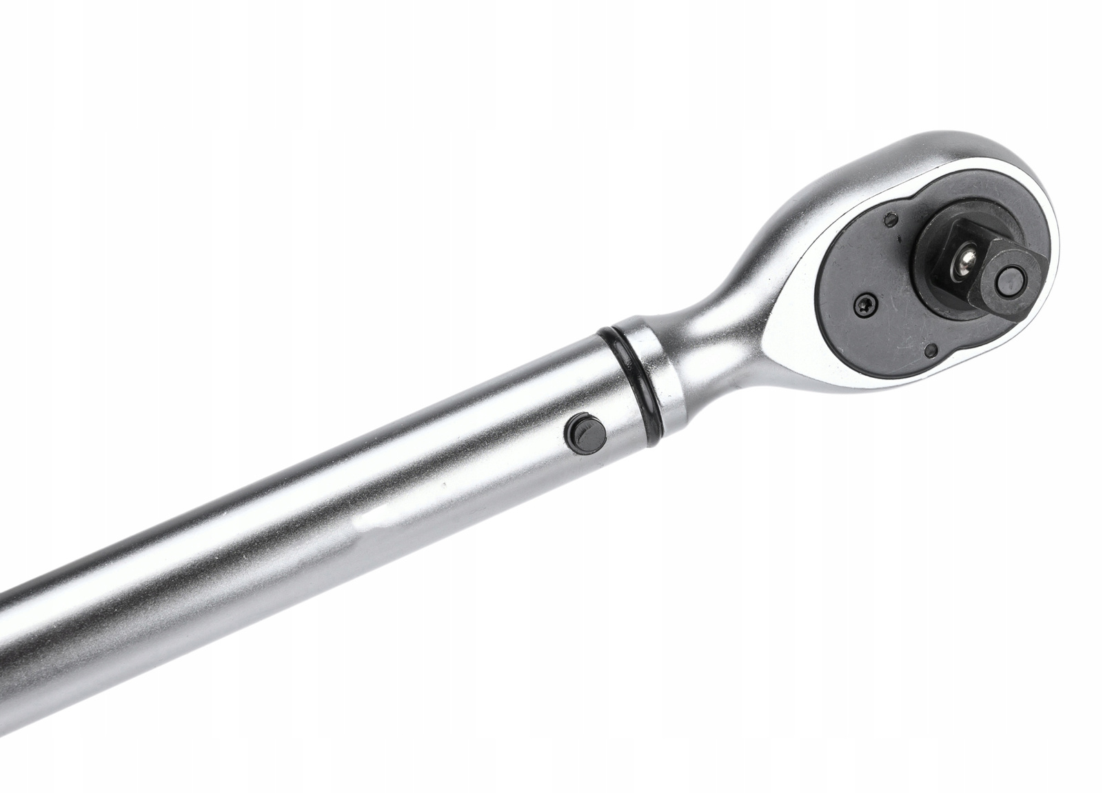 dinamometrichen-klyuch-1-2-40-220-nm-rockforce-rf-6474535-1